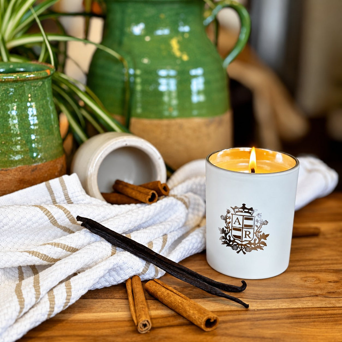 Vanilla & Cinnamon Candle - Abbey Rose