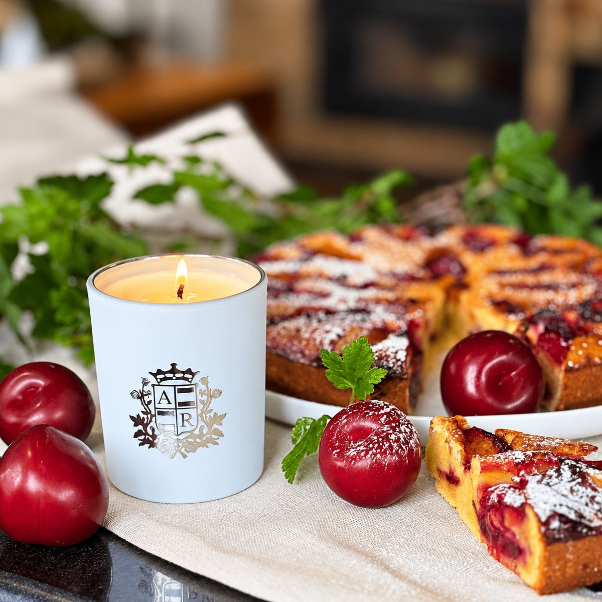 Blackcurrant & Plum Candle - Abbey Rose