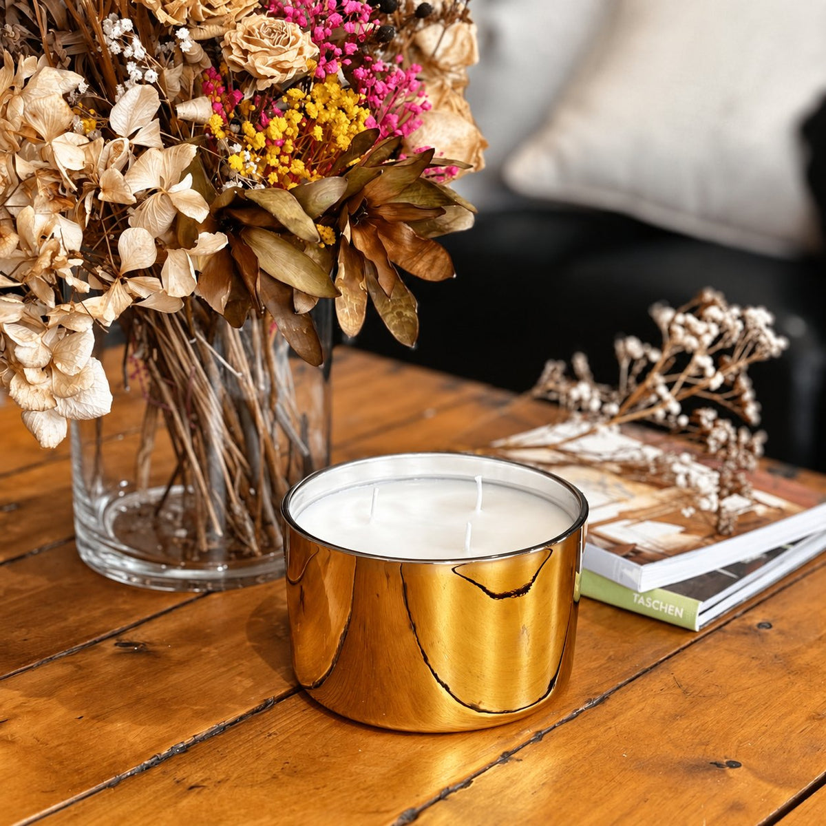 White Chocolate & Macadamia Fudge Candle - Abbey Rose